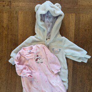 Lot of 2 footed 6-9 month Footed Pajama Tahari & Baby by bon bebe Bear Reindeer